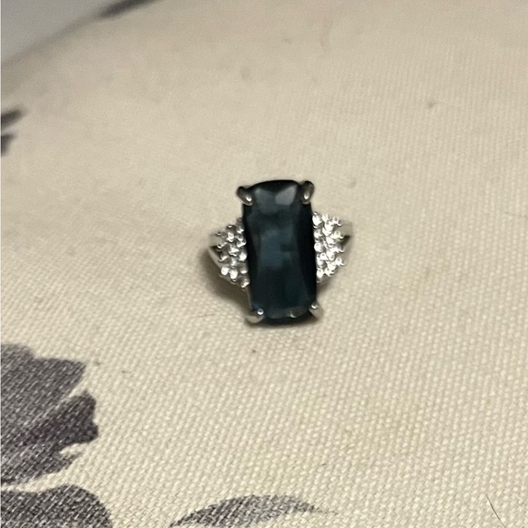 Sapphire gemstone , cubic zirconia large cocktail ring size 10 - Picture 4 of 8